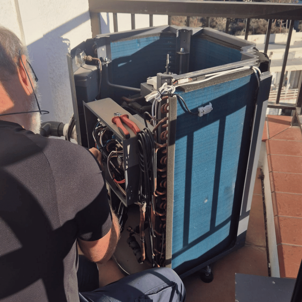 Servicios para piscinas en Tenerife